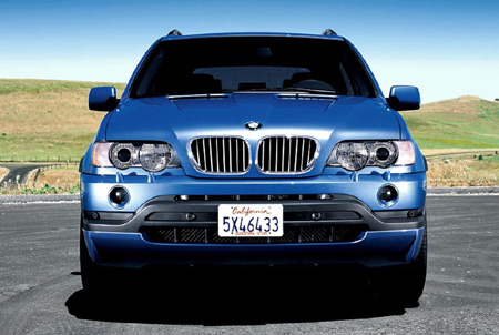 法拉利女司机啥来头(广州法拉利追尾女司机什么来头)