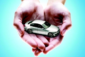 红色法拉利歌词贝贝(红色法拉利歌词表达了什么)