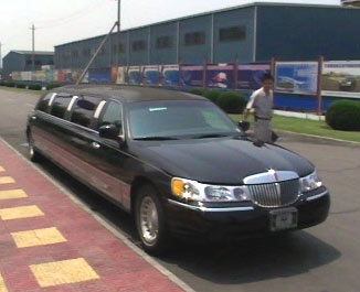 法拉利蝴蝶门车型有哪些型号(法拉利蝴蝶门车型价格)