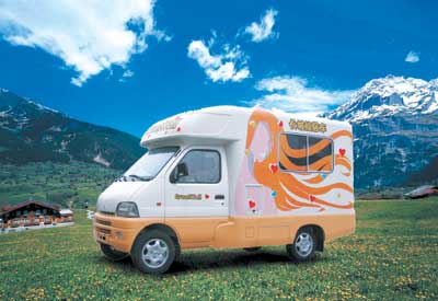 法拉利ff f12(法拉利ff 尾部改装)